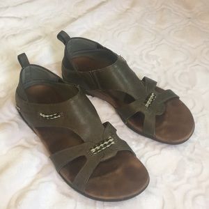 Merrell Sandals